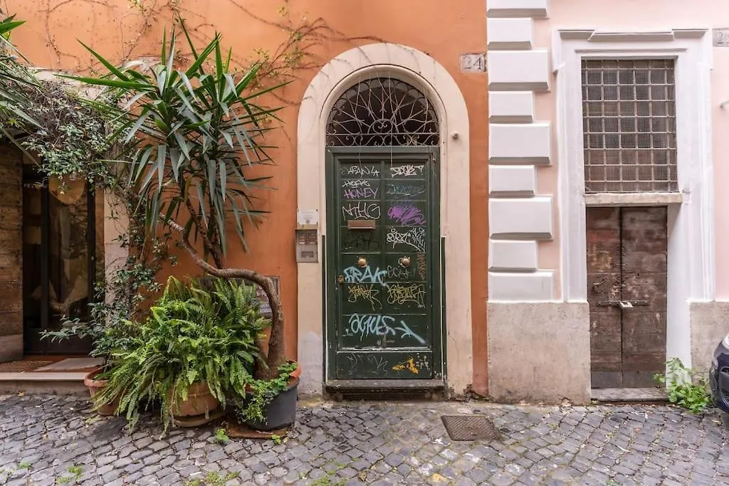 Vicolo Leopardo Suite Trastevere Rome 0*,  Italy