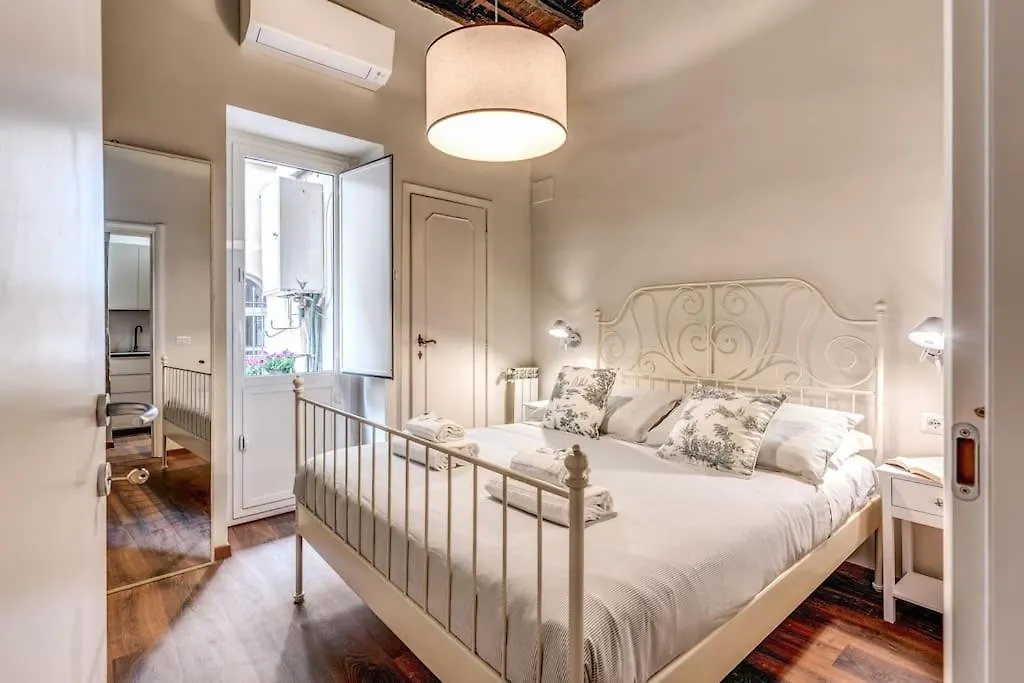 Vicolo Leopardo Suite Trastevere Rome